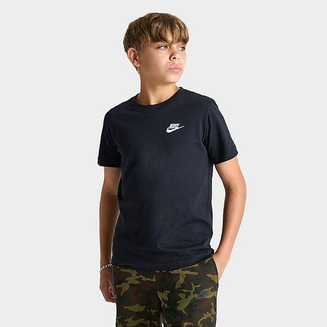 Kids' Nike Sportswear T-Shirt (Medium)