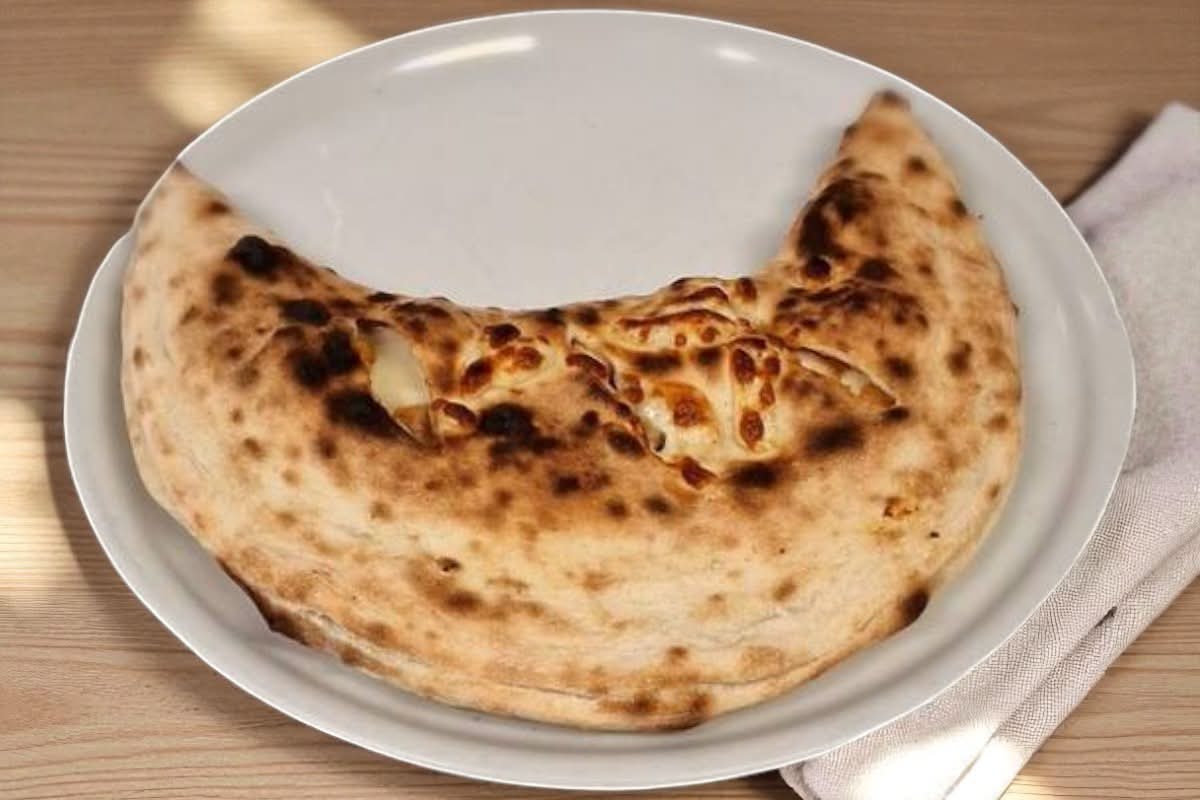 Pizza Calzone