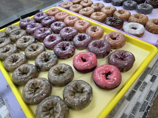 FRESH DONUT