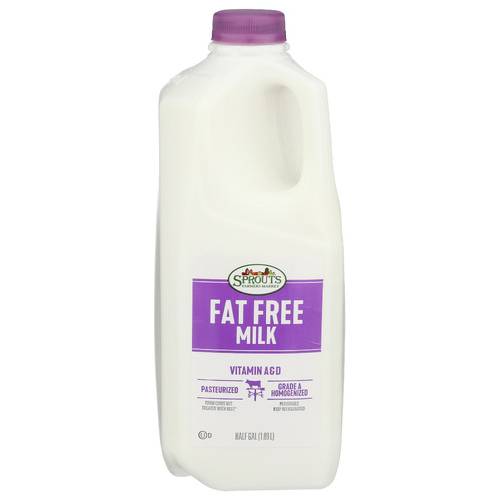 Sprouts Fat Free Milk