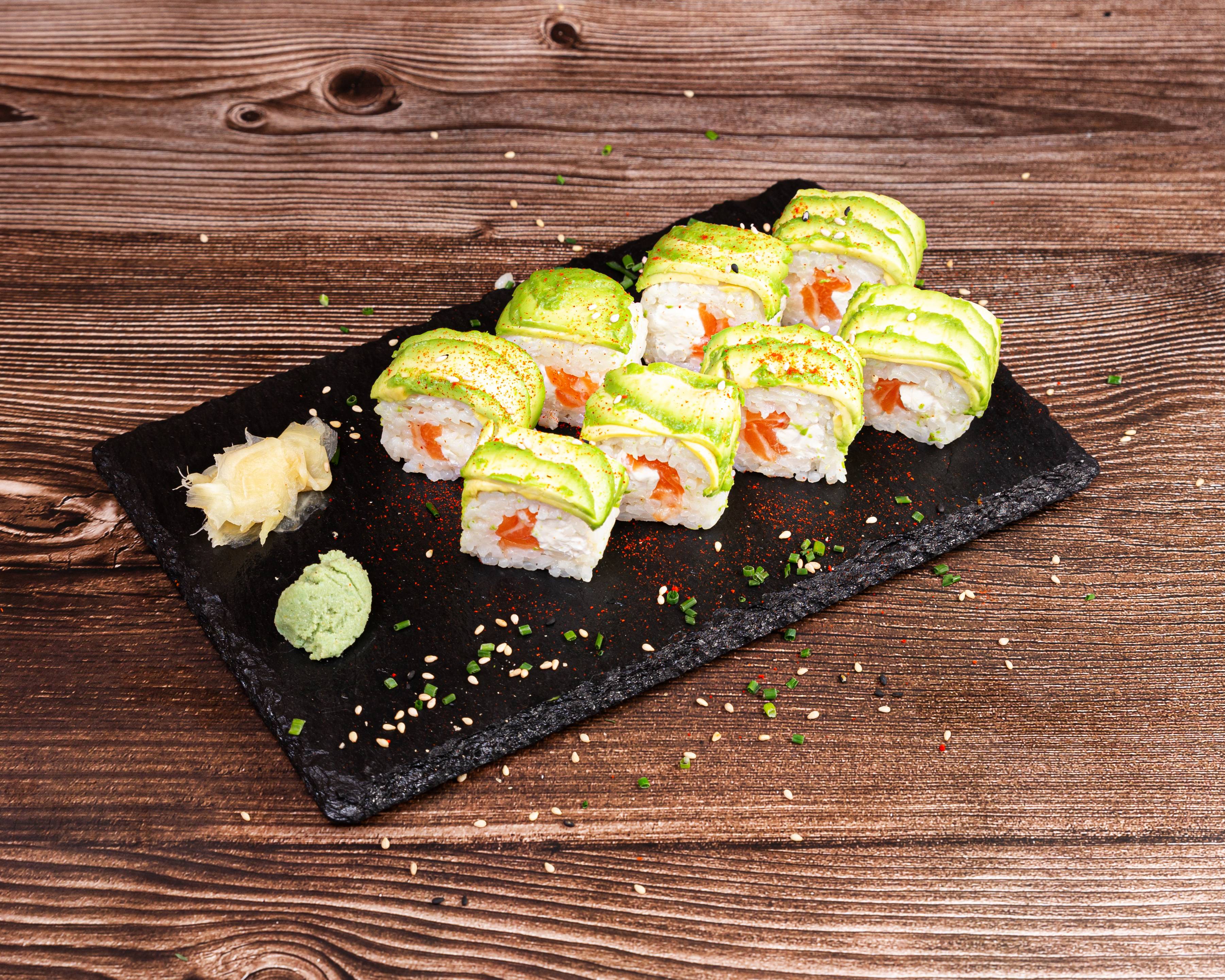 AVOCADO ROLL'S  Saumon/Cheese