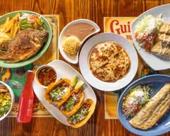 Guitarras Mexican Grill Bar & Cafe (781 Spring St)