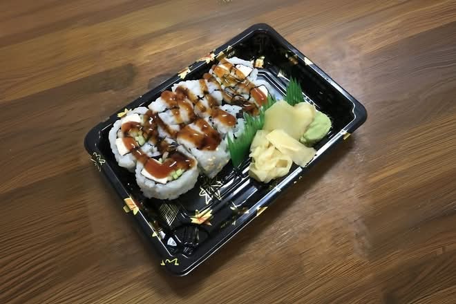 Chicken Teriyaki Avocado Roll