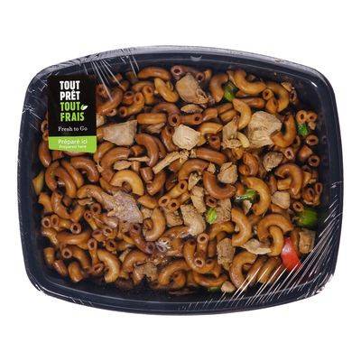 Fresh 2 Go · Macaroni chinois au poulet, format familial - Chicken Chinese macaroni value pack (Price per kg)