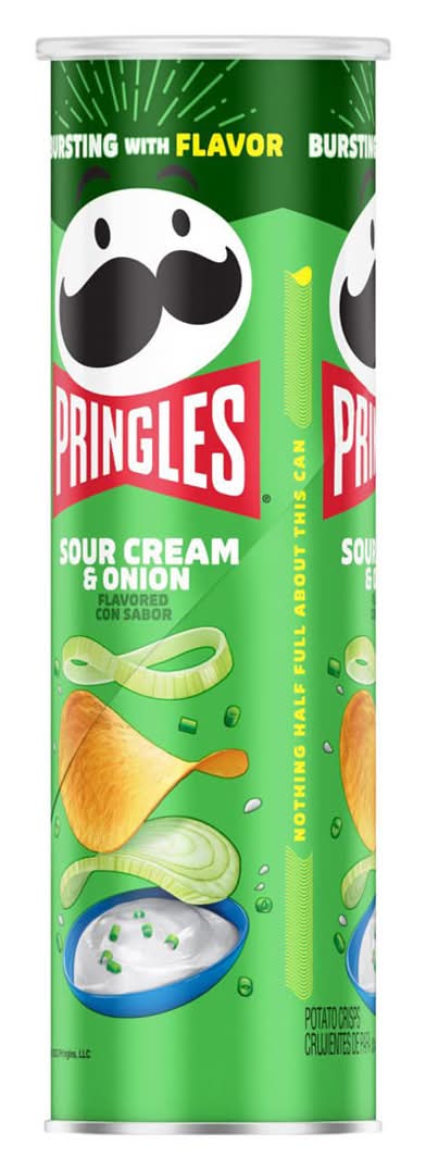 Pringles Sour Cream And Onion Potato Crisps Chips Lunch Snacks 5.5 Oz