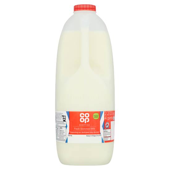Co-Op Scottish Fresh Skimmed Milk 4 Pints/2.272L