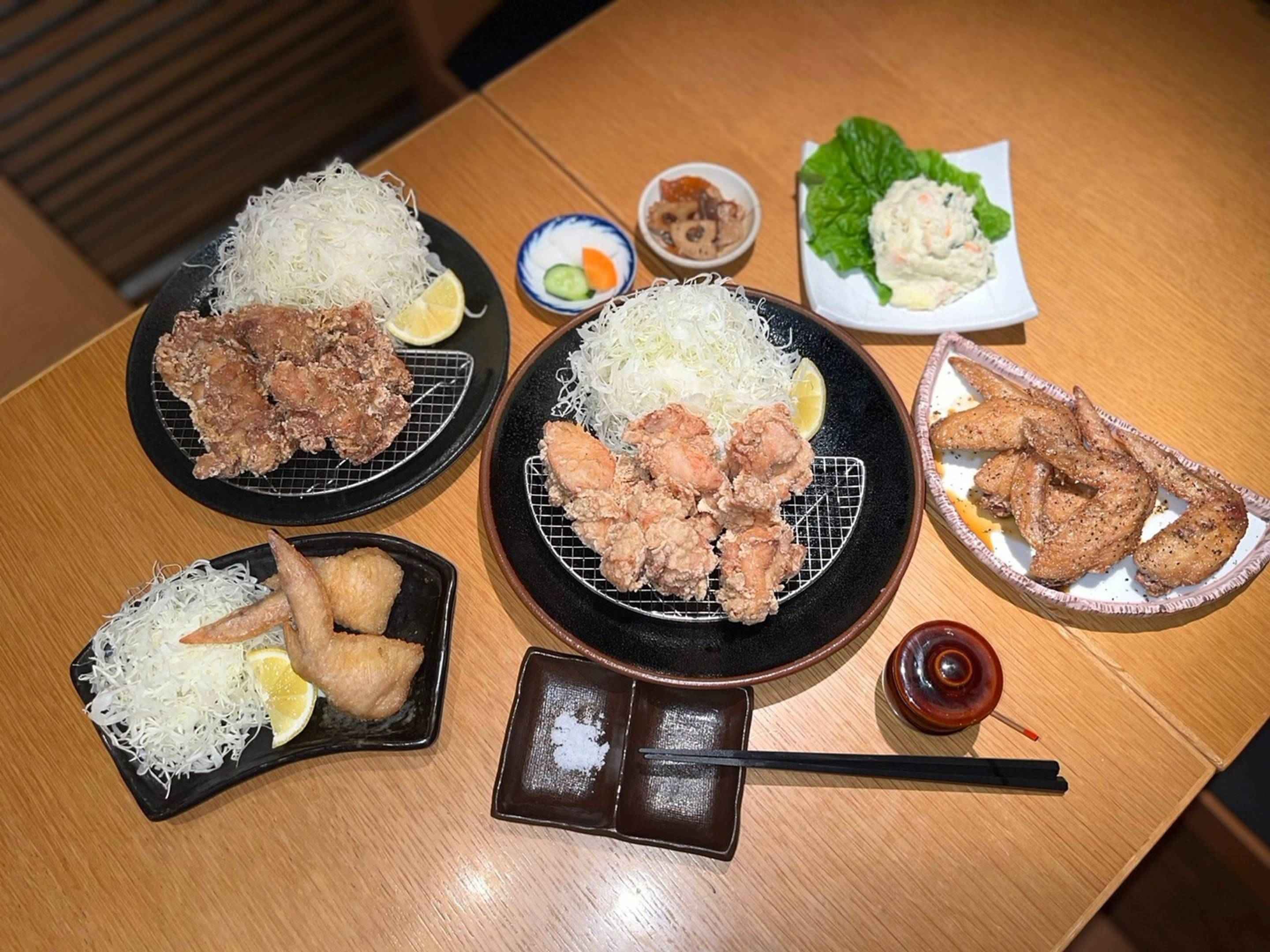 奥州いわいどり使用」絶品から揚げ定食】トリニモマケズ