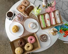 Go Nuts On Donuts (Highstreet)