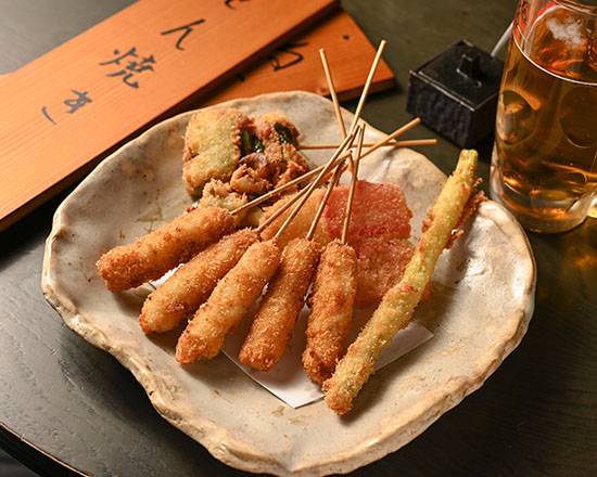 串かつ＆串揚げ10本盛り合わせ 10 Assorted Cutlet Skewer & Fried Skewer Platter