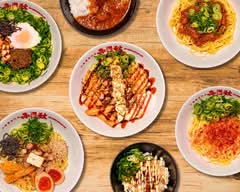 【汁なし担々麺・油そば】赤秋