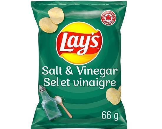 Lay's Salt & Vinegar 66g