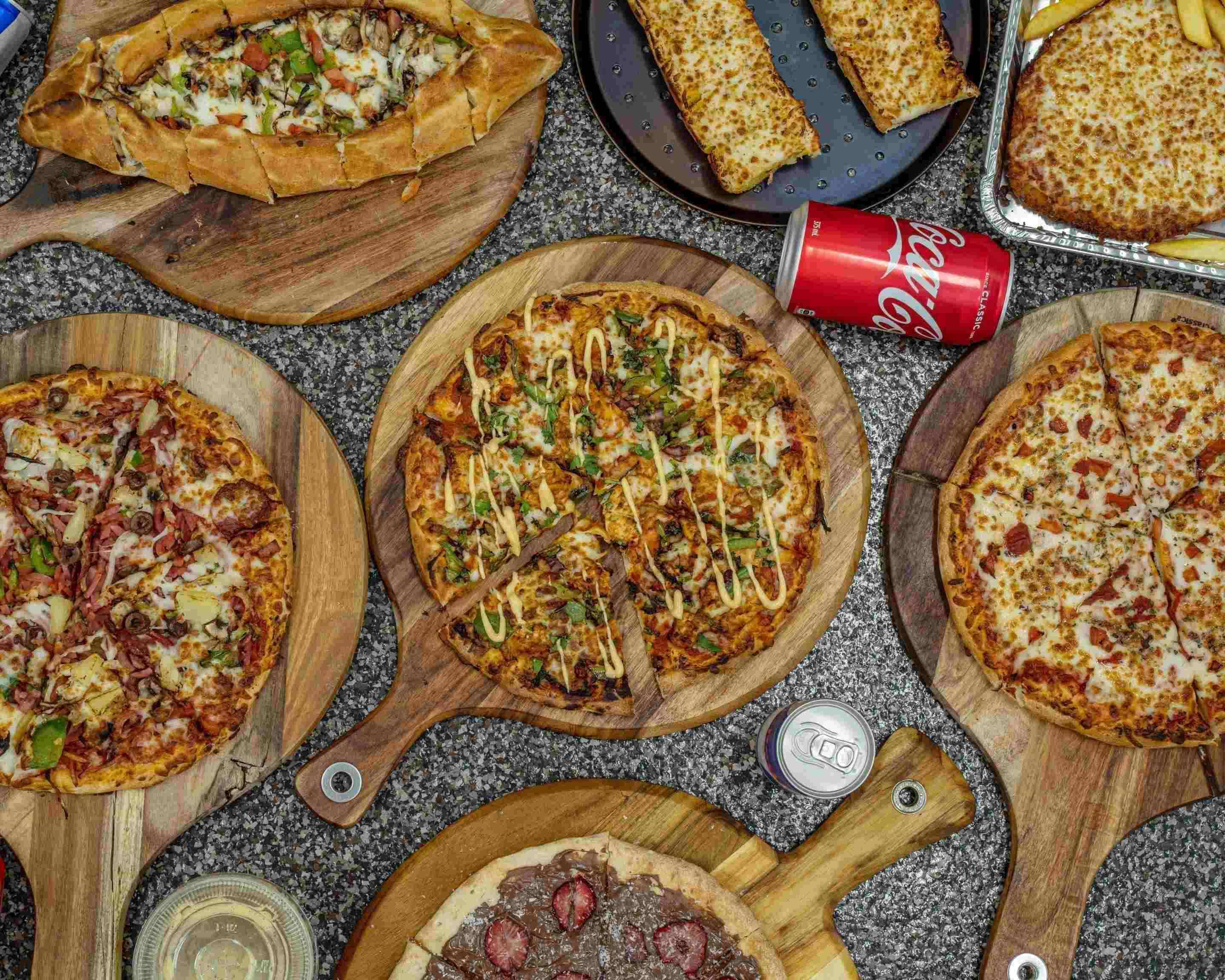 Pizza Club (Tarneit) Restaurant Menu Takeout in Melbourne Delivery