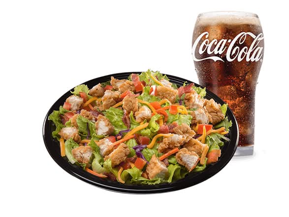 Crispy Chicken Salad w/Drink