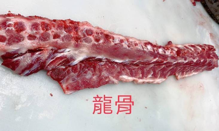 龍骨(脊椎骨)1200g(台灣溫控豬肉-47號攤/B011-9)