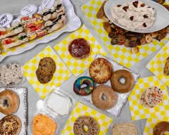 Everything Bagels and Deli (979 Harbor Boulevard)