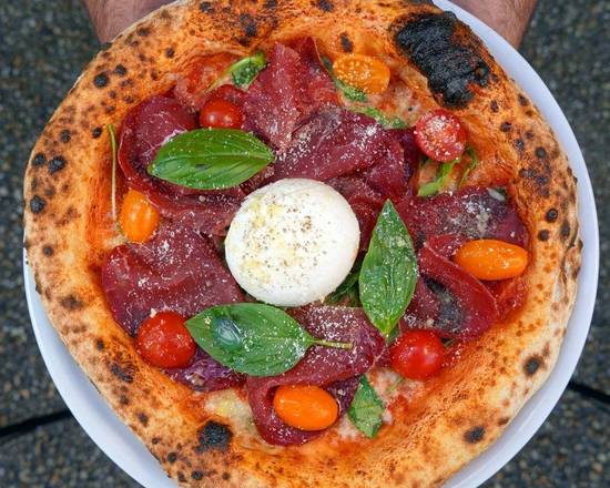 Bresaola y Burrata