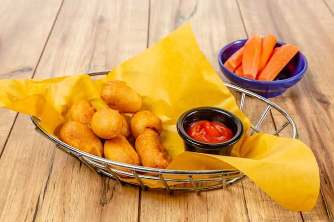 KIDS MINI CORN DOGS