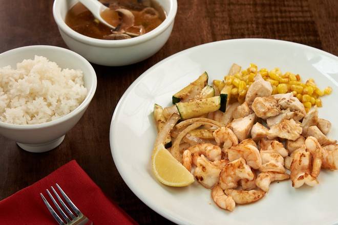 KIDS HIBACHI CHICKEN & SHRIMP