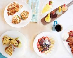 Broken Yolk Cafe (Camelback)