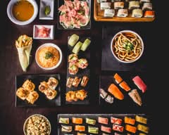 Aishi Sushi Valdepeñas (Avenida Valdepeñas 8803-C)