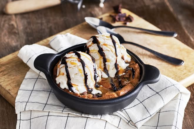 Chocolate Chip Cookie Skillet