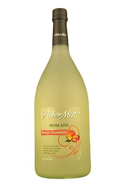 Arbor Mist Mango Strawberry Moscato Sweet Wine (1.5 L)