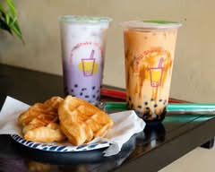 Maccaro Bubble Tea & Smoothie Bar (11110 Mall Cir)