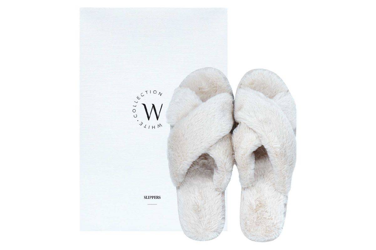 The White Collection 7, Slippers