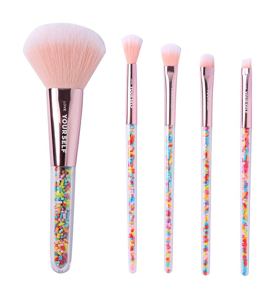 Miniso · Brochas para maquillaje (100 g)