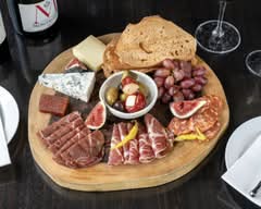 Farmstead Cheeses and Wines (Oakland)