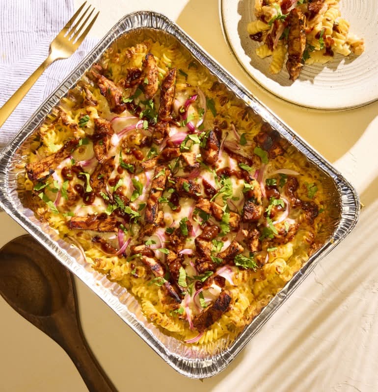 CATERING BBQ CHICKEN MAC ‘N’ CHEESE
