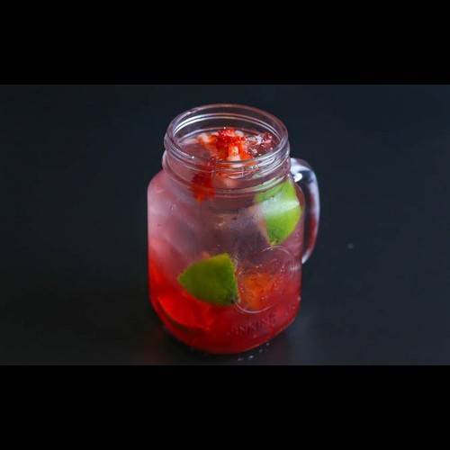 Strawberry & Lime Italian Soda  青檸草莓梳打