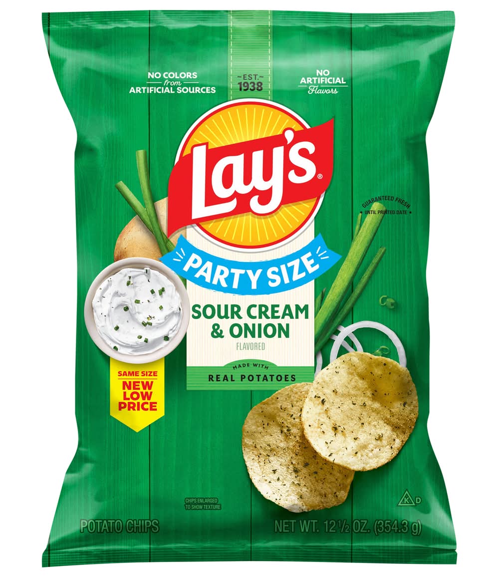 Lay's Potato Chips, Sour Cream & Onion (12.5 oz)