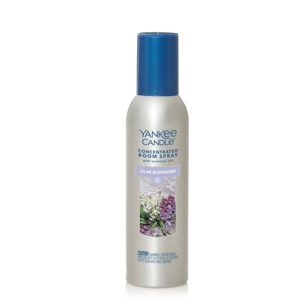 Yankee Candle Room Spray Lilac Blossoms (1.5 oz)