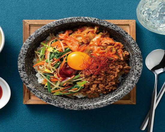 ビビンバと本場韓国のサムギョプサル丼　志村坂上店