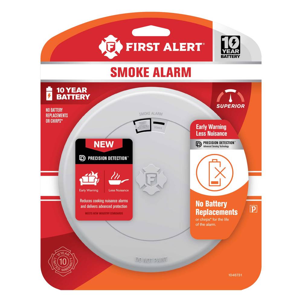 First Alert 10-Year Battery-operated Photoelectric Smoke Detector | 1046731