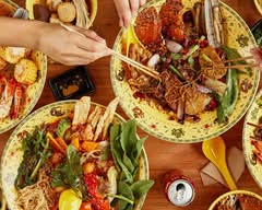 Dragon Hot Pot (Darling Square)