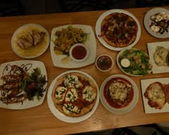 Pizzalley's Chianti Room (60 Charlotte St)