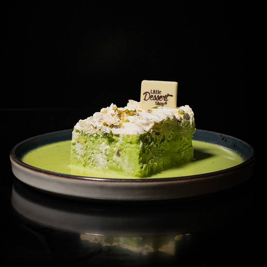 Pistachio Milk Cake