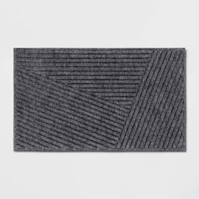 Room Essentials Absorbing Embossed Modern Lines Doormat, 1'6x2'6 in, Gray