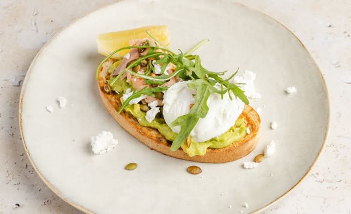 Hot Smoked Salmon Light Breakfast