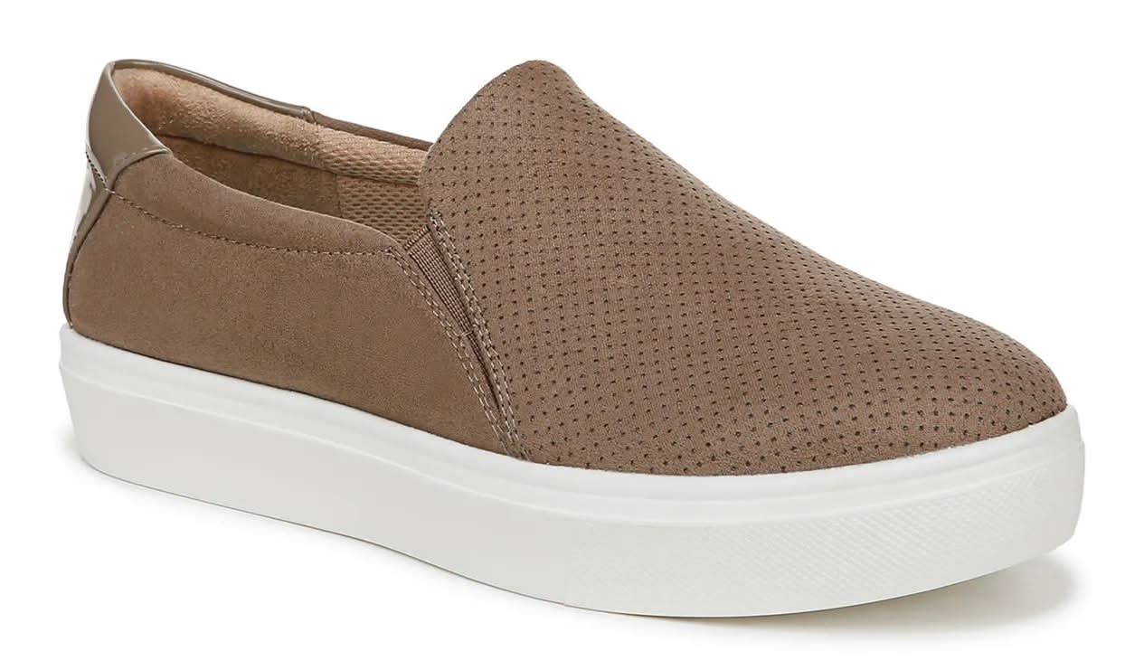 Dr. Scholl's Madison Cloud Slip-On Sneaker - Women's (Taupe Fabric Medium - 7.5)