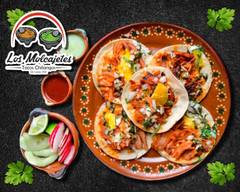 Los Molcajetes  “Tacos Chilangos “
