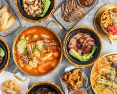 Golden Pots Dumpling and Asia Cuisine (Burke)