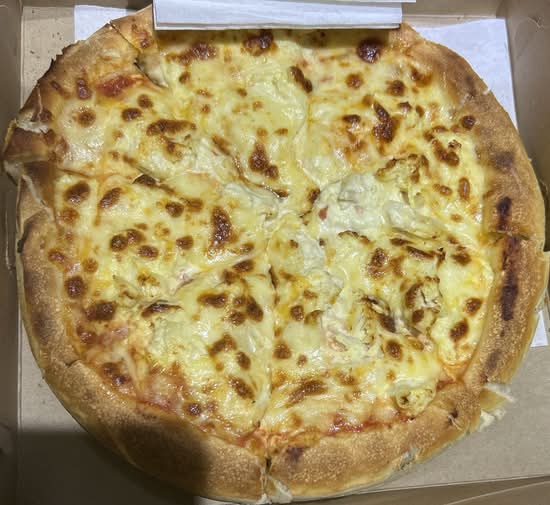 Chicken Mayonnaise Pizza