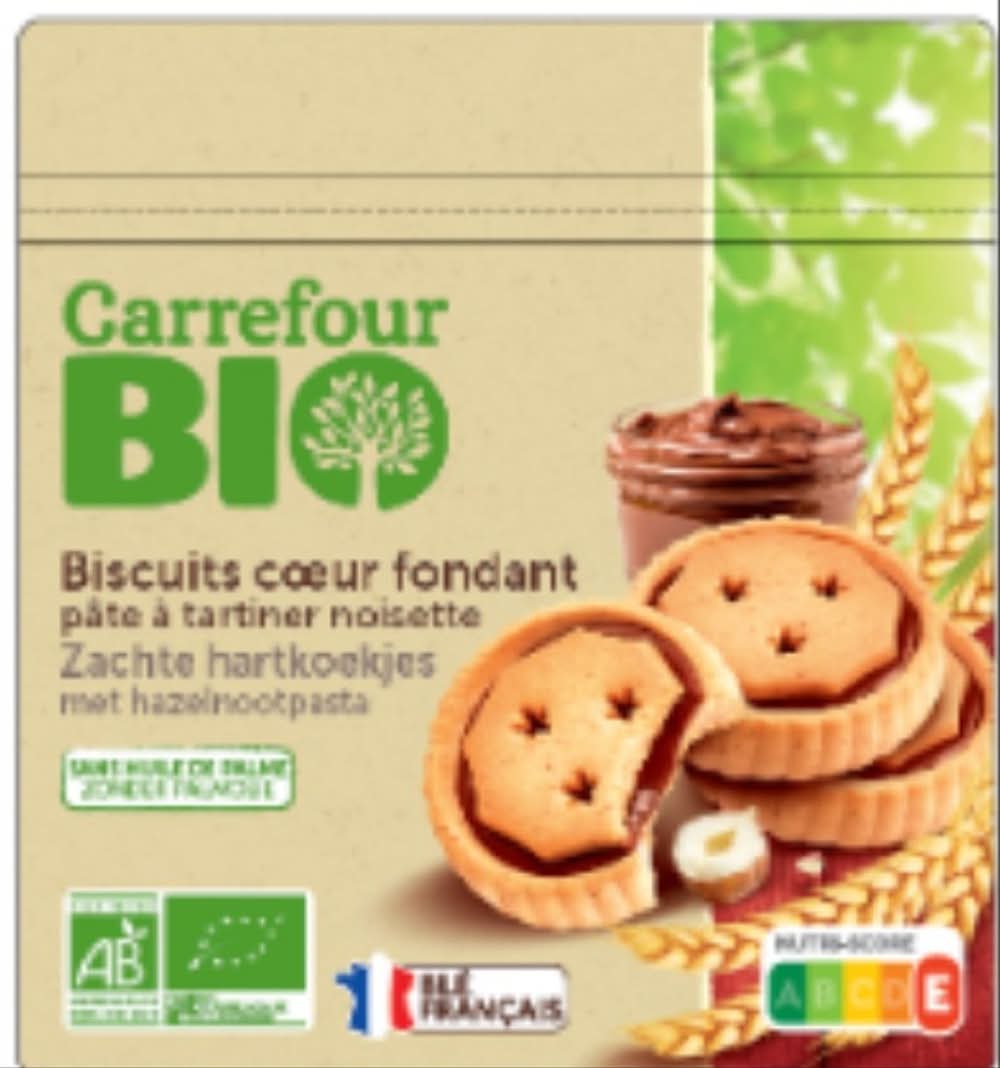 Biscuits fourrés de pâte à tartiner aux noisettes BIO Carrefour Bio - le paquet de 180 g