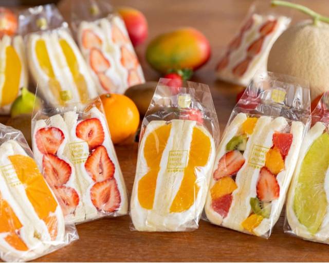 フルーツさん専用 旬の味覚のフルーツサンド】イマノフルーツファクトリー 東駒形店