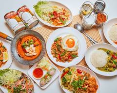 タイ国屋台式料�理 スパイスマーケット Thai Food Restaurant SPICE MARKET
