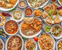 Luna's Mexican Rotisserie