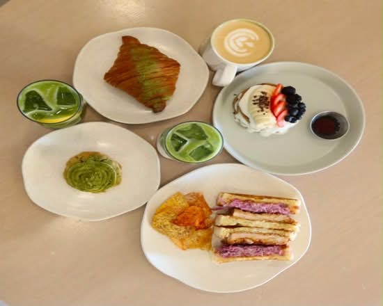 Karnes en su Jugo (Blvd. Aguacaliente)